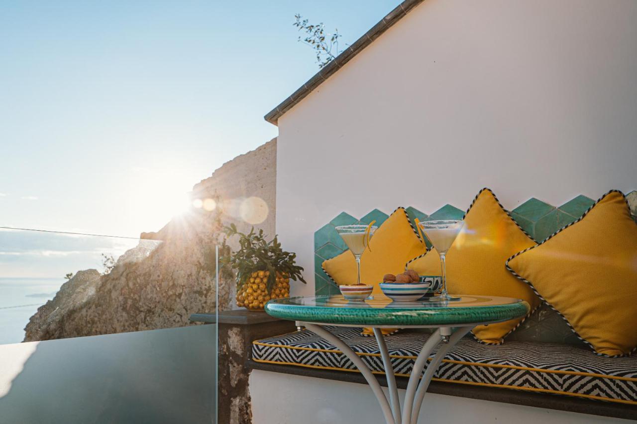 Petrea Lifestyle Suites Positano Exterior foto